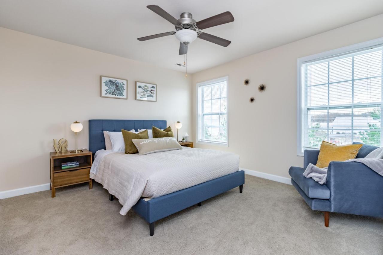 Contemporary Stay In Central Peoria Exterior photo